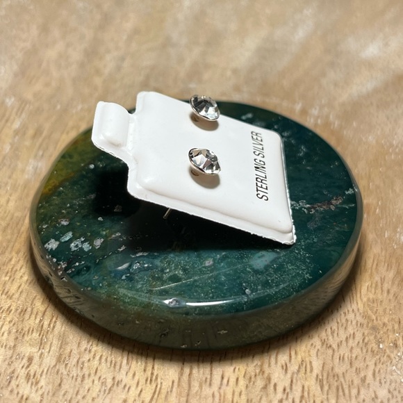 NEW CZ 925 Sterling Silver Stud Earrings - Picture 5 of 9